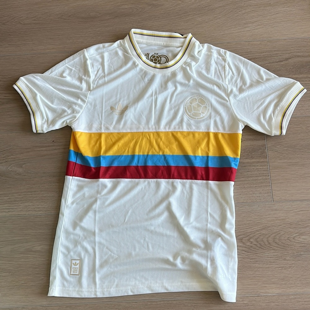 COLOMBIA 100TH ANNIVERSARY WHITE SOCCER JERSEY 2024 - NWOT